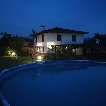 Guest house Марянска Къща